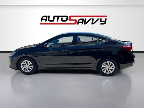 Used 2020 Hyundai Elantra SE FWD image 4