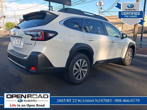 Certified 2025 Subaru Outback Premium AWD/4WD image 3