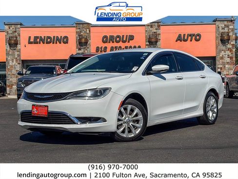 Used 2015 Chrysler 200 C FWD image 1