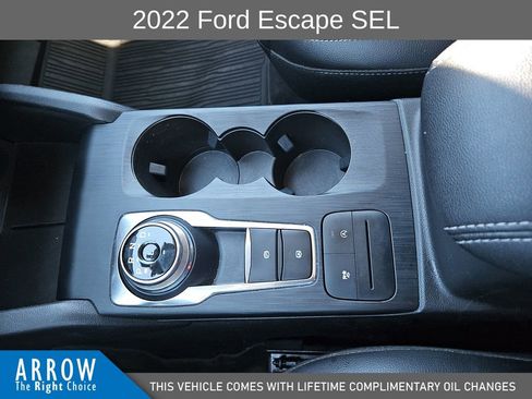 Used 2022 Ford Escape SEL image 28