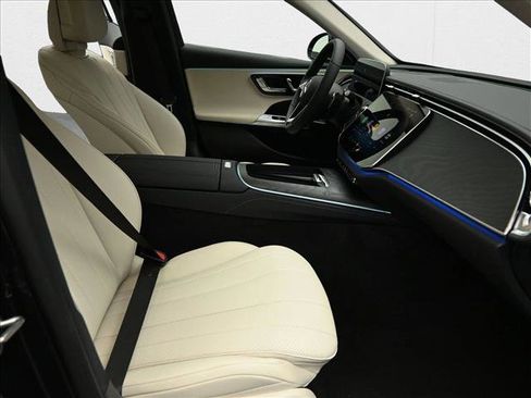 Certified 2026 Mercedes-Benz E 350 4MATIC Sedan image 25
