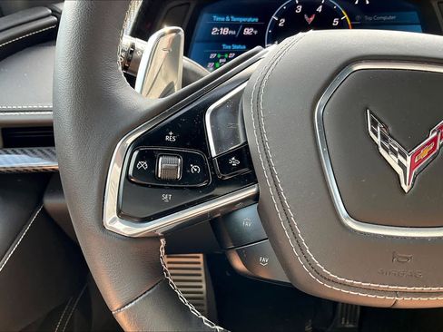 Used 2024 Chevrolet Corvette Stingray Premium Conv w/ Z51 Performance Package image 18