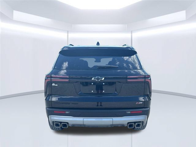 Used 2025 Chevrolet Traverse Z71 w/ Driver Confidence Package AWD/4WD image 6