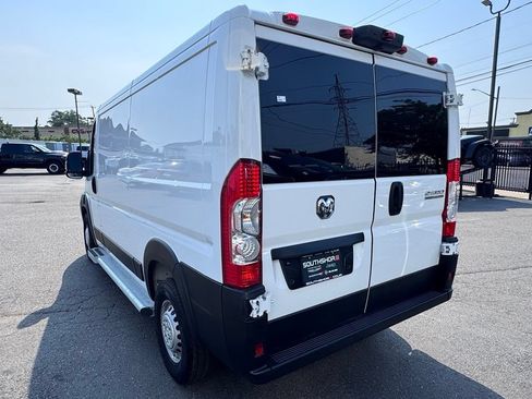 New 2025 RAM ProMaster 2500 w/ U-Haul Equipment Group FWD image 5