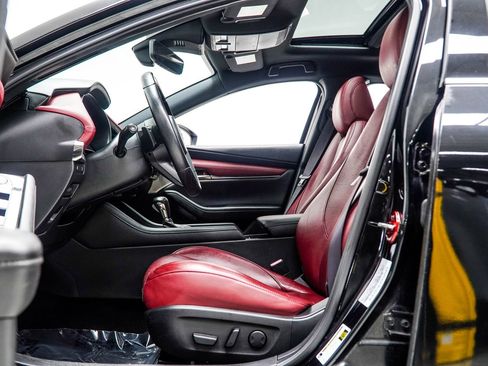 Used 2019 MAZDA MAZDA3 AWD Hatchback w/ Premium Pkg image 39