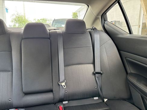 Used 2025 Nissan Altima 2.5 SV FWD image 69
