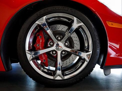 Used 2013 Chevrolet Corvette Grand Sport w/ 2LT Preferred Equipment Group RWD image 65