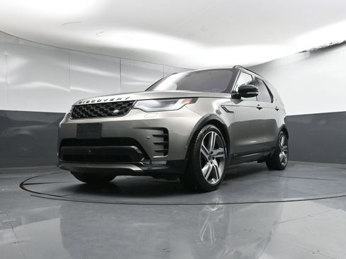 Used 2022 Land Rover Discovery HSE R-Dynamic image 28