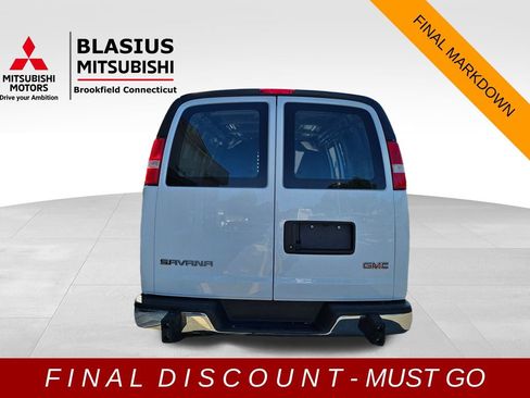 Used 2023 GMC Savana 2500 w/ Driver Convenience Package image 6