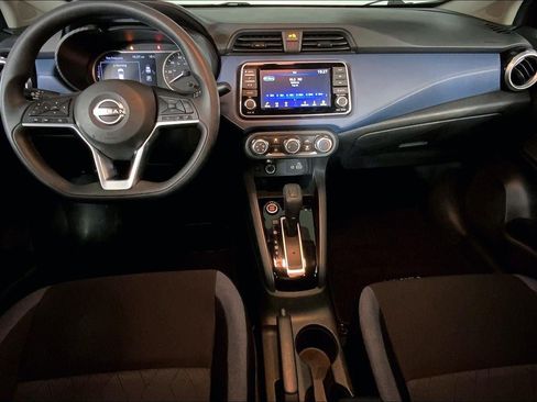 Used 2025 Nissan Versa SV FWD image 15