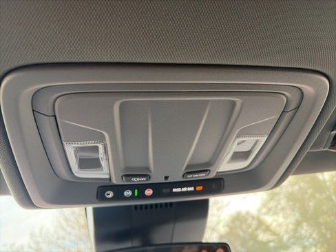 New 2026 GMC Sierra 1500 Elevation image 25