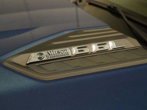 Used 2024 Chevrolet Silverado 2500 LT w/ Convenience Package AWD/4WD image 7