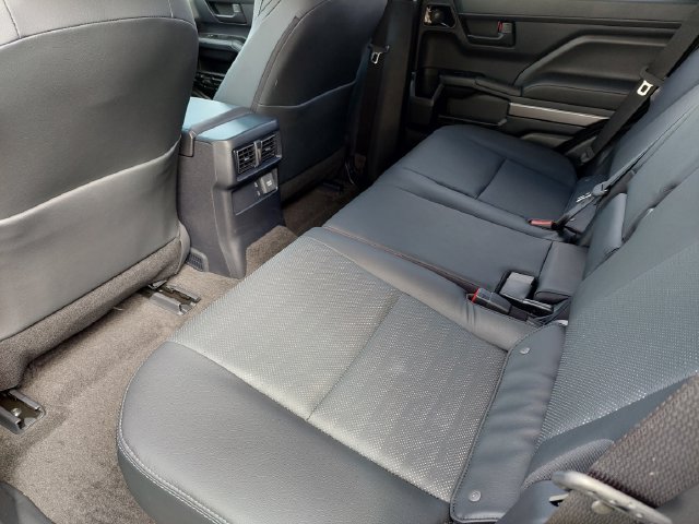 Used 2026 Toyota 4Runner TRD Off-Road Premium w/ Tow Technology Package AWD/4WD image 42