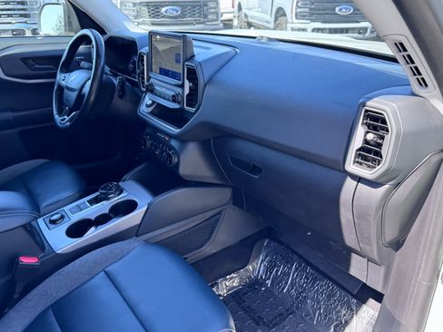 Certified 2023 Ford Bronco Sport Outer Banks w/ Tech Package AWD/4WD image 16