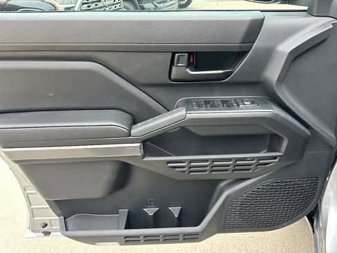 New 2026 Toyota Tacoma SR5 AWD/4WD image 11
