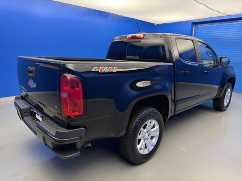 Used 2019 Chevrolet Colorado LT w/ LT Convenience Package AWD/4WD image 7