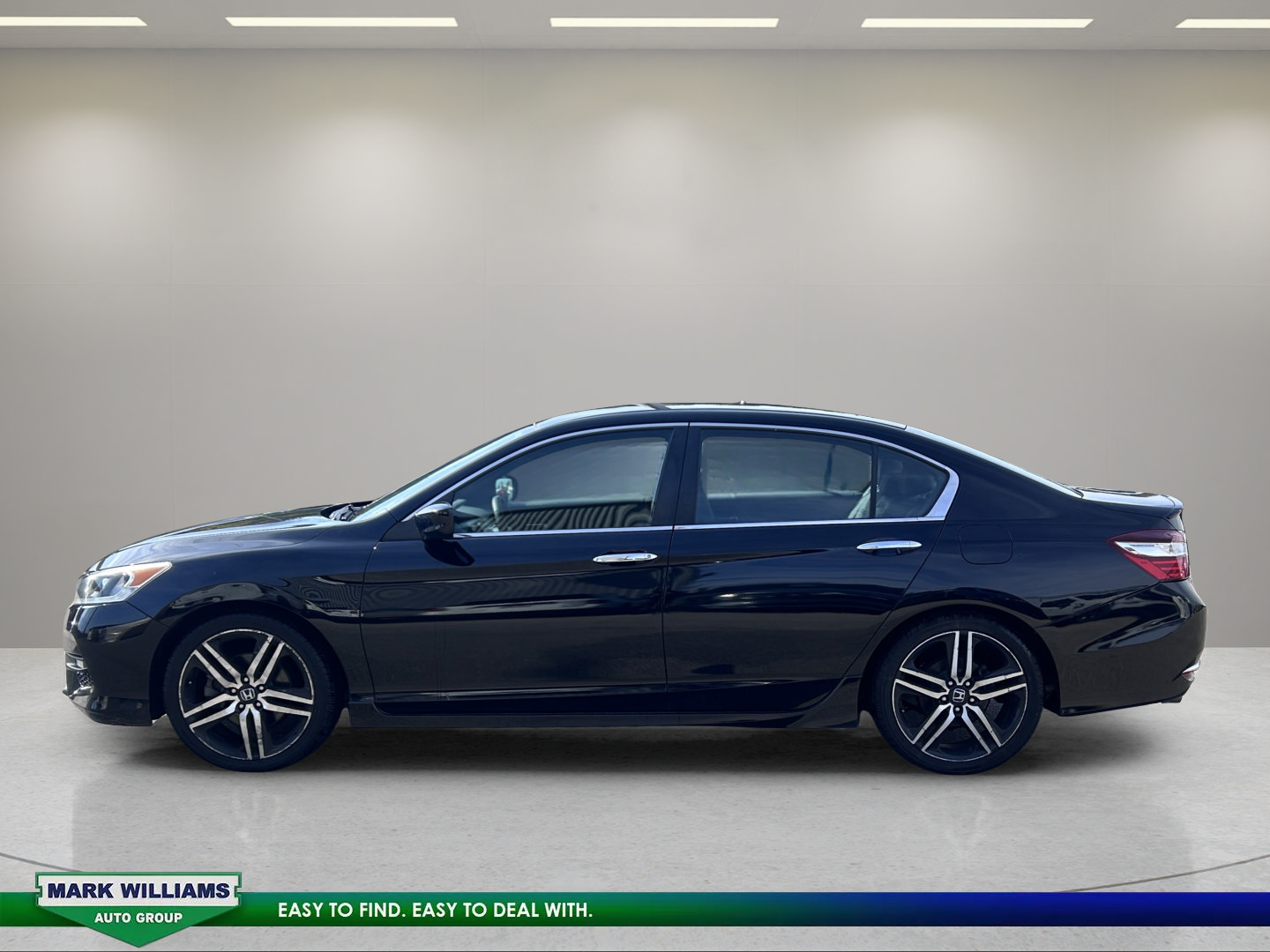Used 2016 Honda Accord Sport image 4