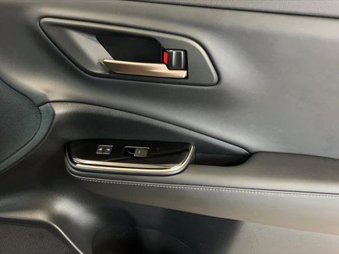 Certified 2026 Toyota Crown Signia w/ Advanced Technology Package AWD/4WD image 19