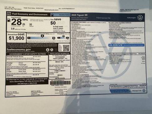 New 2025 Volkswagen Tiguan SE image 3