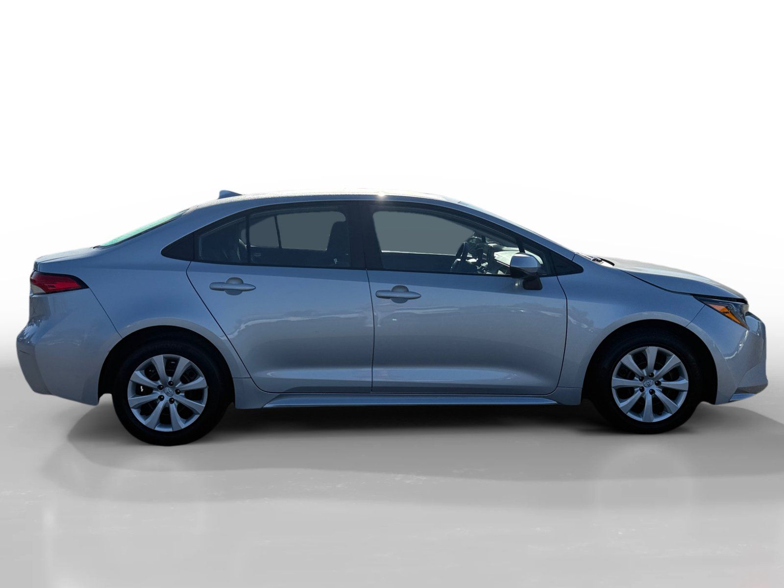 Used 2024 Toyota Corolla LE FWD image 6