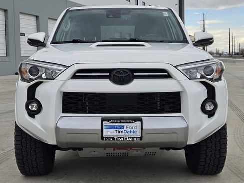 Used 2022 Toyota 4Runner TRD Off-Road Premium image 8