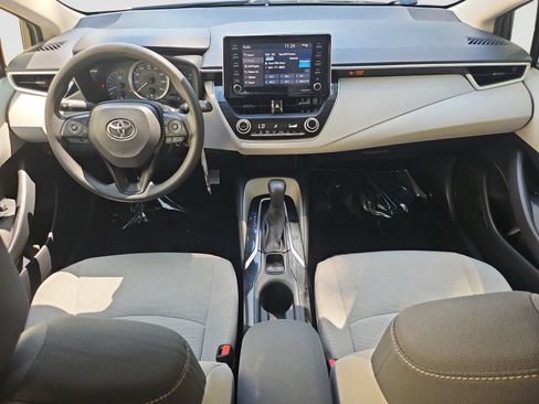 Used 2021 Toyota Corolla LE FWD image 13