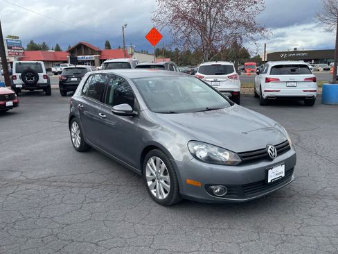 Used 2012 Volkswagen Golf TDI image 7