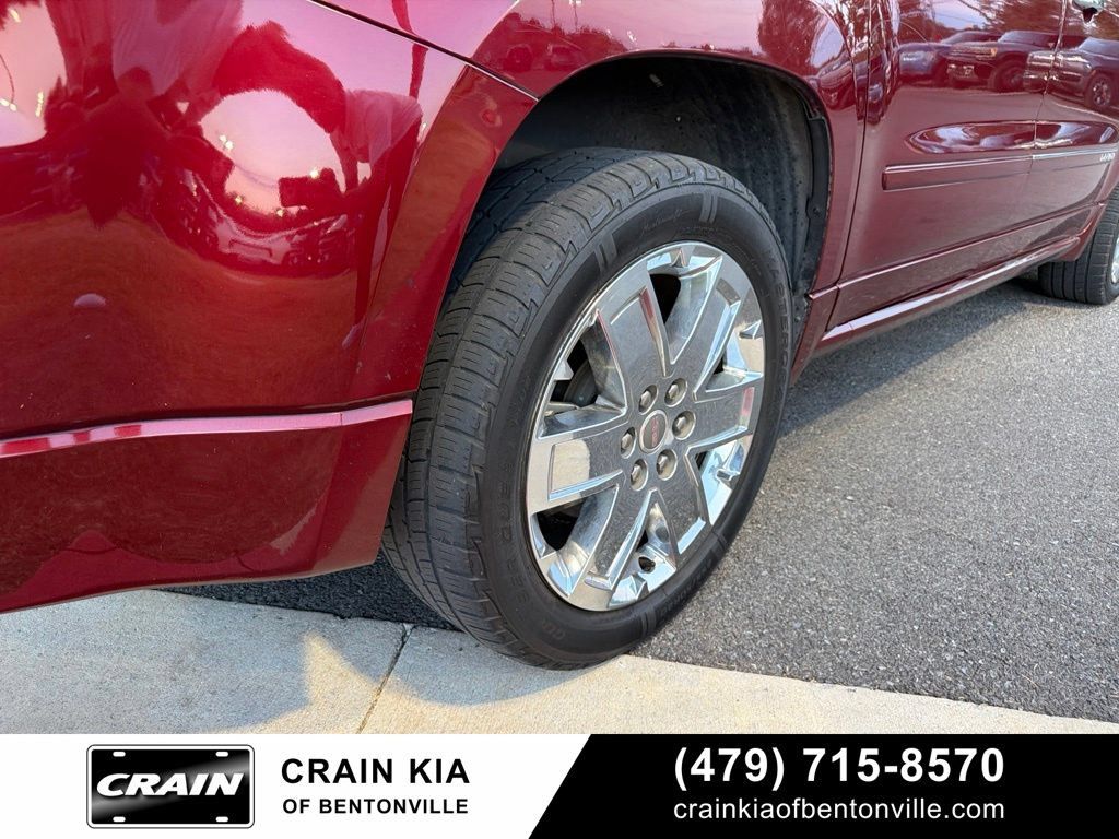 Used 2016 GMC Acadia Denali AWD/4WD image 9