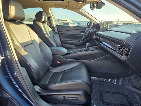Used 2025 Honda Accord EX-L image 15