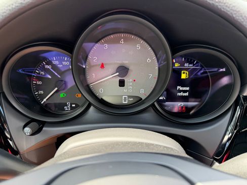 New 2026 Porsche Macan S AWD/4WD image 30