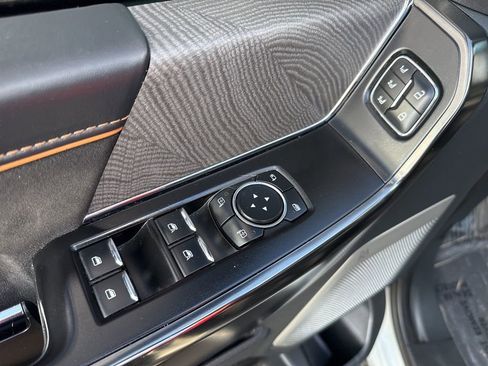 Certified 2023 Ford F150 Platinum w/ Equipment Group 701A High image 18