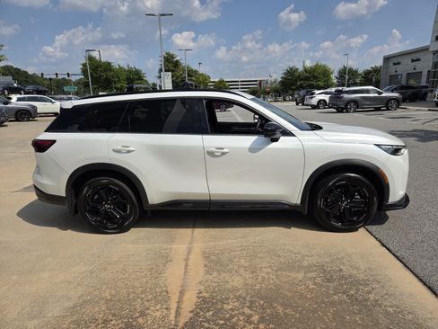 Certified 2026 INFINITI QX60 Sport w/ Dark Cargo Package AWD/4WD image 5