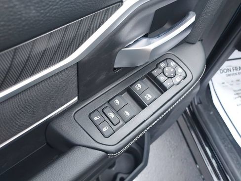 New 2026 RAM 2500 Big Horn AWD/4WD image 19