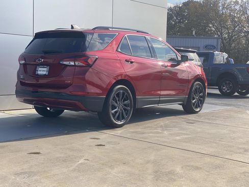 Used 2024 Chevrolet Equinox RS w/ RS Leather Package image 4