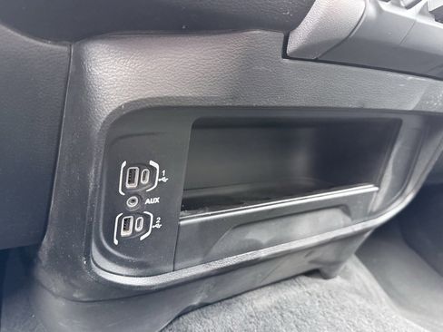 Used 2024 RAM 2500 Big Horn w/ Off Road Package image 20