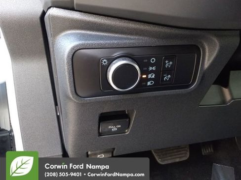 New 2025 Ford Bronco 4-Door image 13