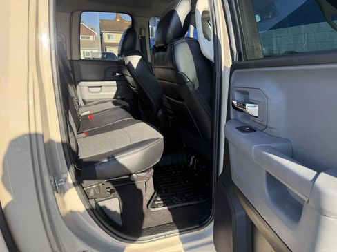 Used 2019 RAM 1500 Classic Warlock w/ Electronics Group AWD/4WD image 22