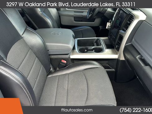Used 2018 RAM 1500 Lone Star image 48