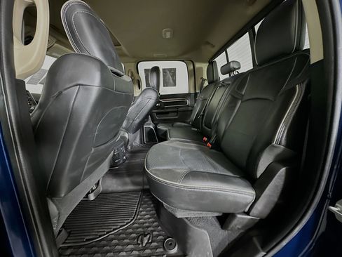 Used 2020 RAM 2500 Laramie image 26