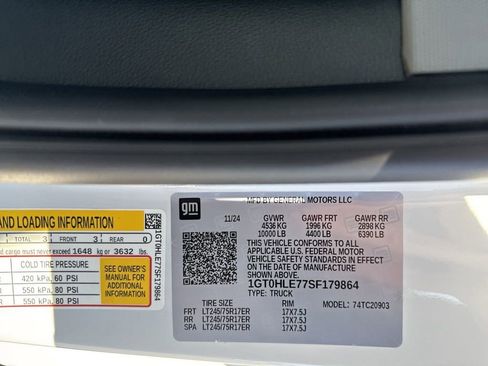 New 2025 GMC Sierra 2500 Pro w/ 1SA Pro Safety Plus Package image 24