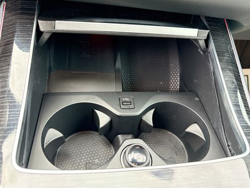 Used 2025 BMW X5 xDrive40i w/ M Sport Package image 31