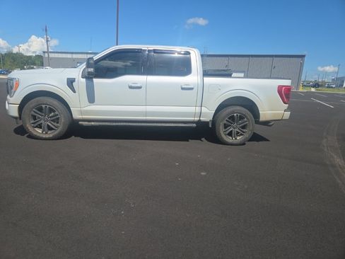 Used 2022 Ford F150 XLT w/ Equipment Group 302A High AWD/4WD image 9