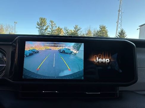 Used 2025 Jeep Wrangler Unlimited Sport S 4xe image 21