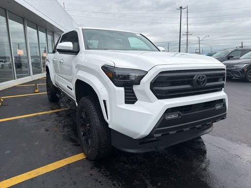 New 2026 Toyota Tacoma SR5 AWD/4WD image 14