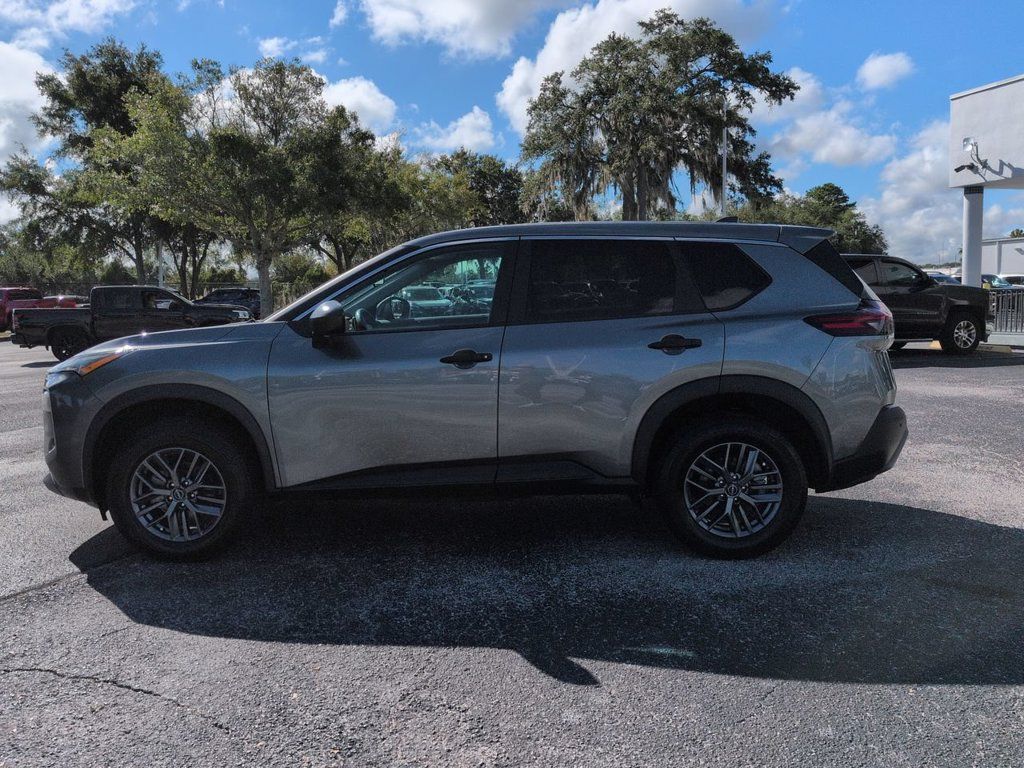 Certified 2023 Nissan Rogue S AWD/4WD image 7