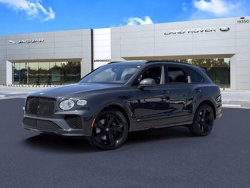 Used 2021 Bentley Bentayga AWD/4WD image 1