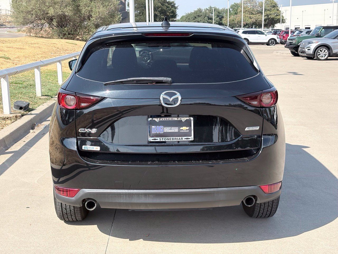 Used 2017 MAZDA CX-5 Touring w/ Preferred Equipment Package AWD/4WD image 5