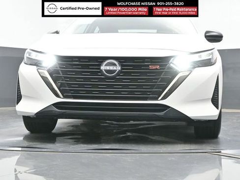 Used 2025 Nissan Sentra SR FWD image 19
