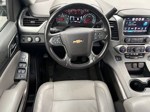Used 2017 Chevrolet Tahoe LT w/ Luxury Package AWD/4WD image 35