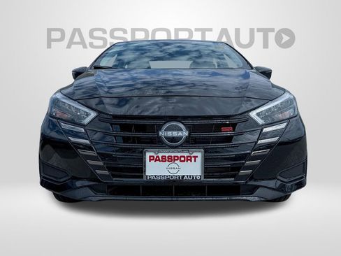 New 2025 Nissan Versa SR w/ Trunk Package FWD image 2
